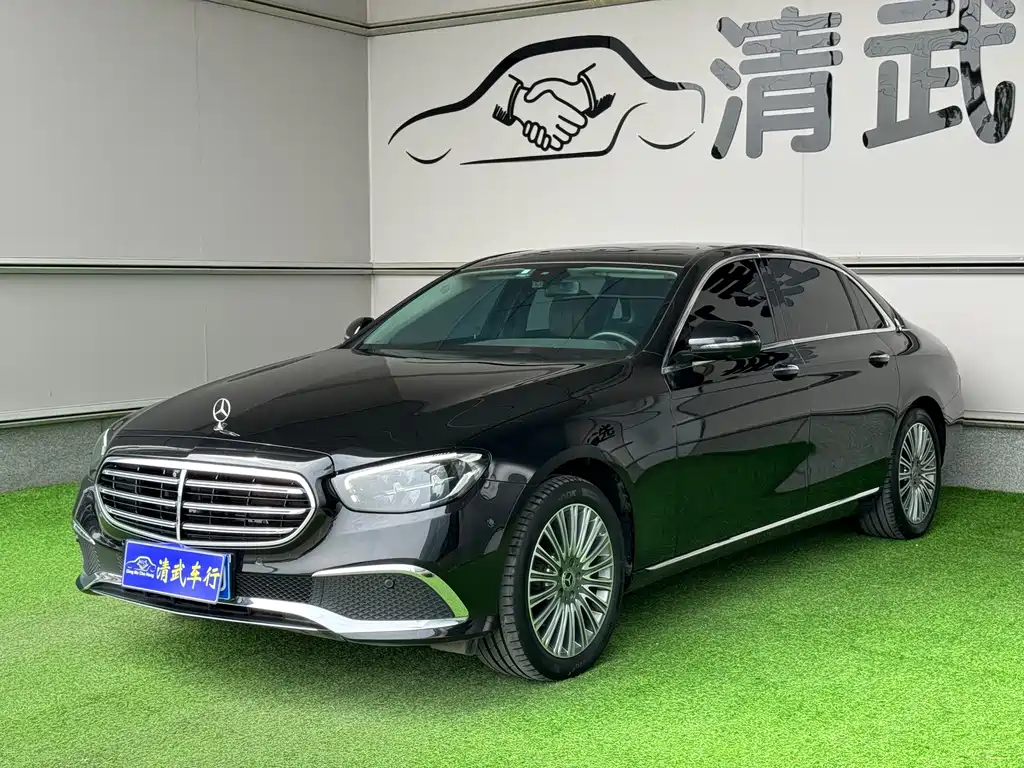 Mercedes-Benz E-Class 2023 — фото 1