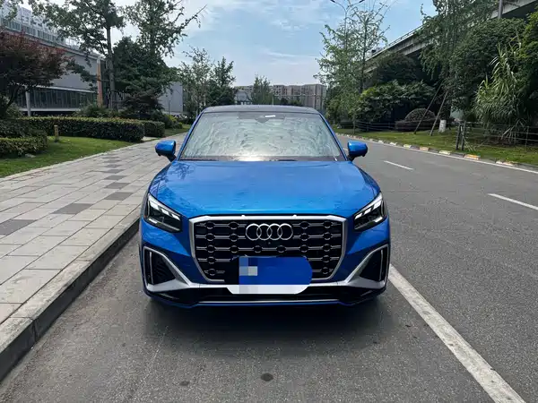 Audi Q2L 2022