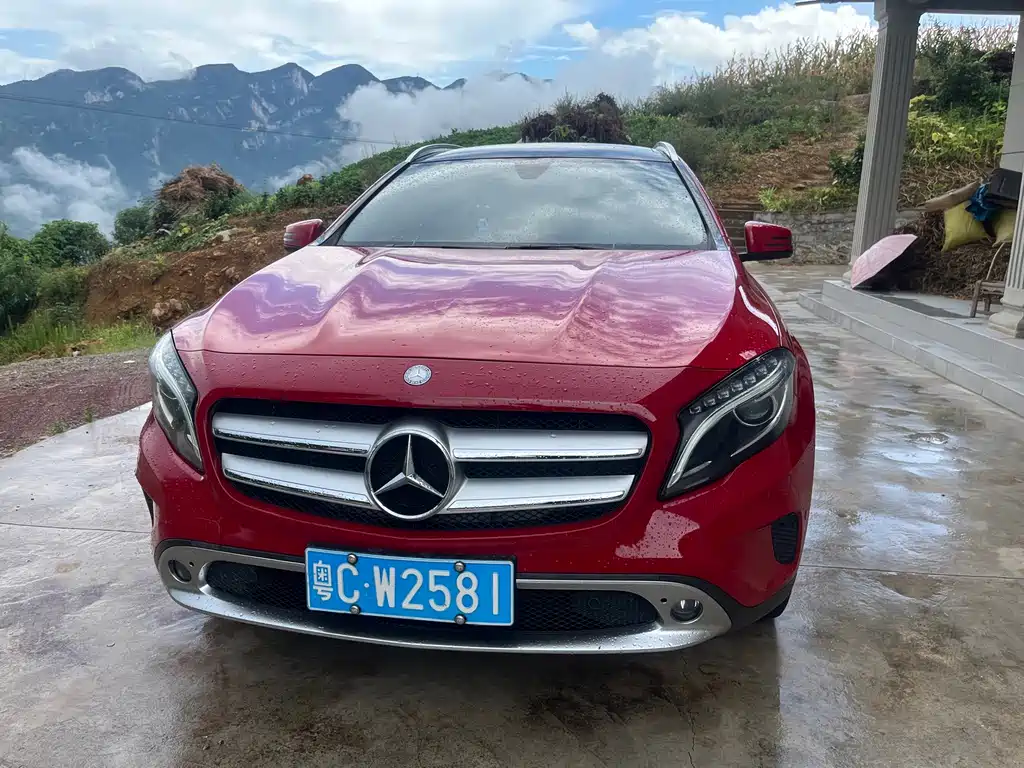 Mercedes-Benz GLA 2017
