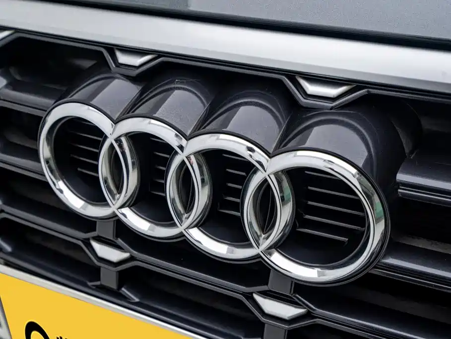 Audi Q3 2021 — фото 20