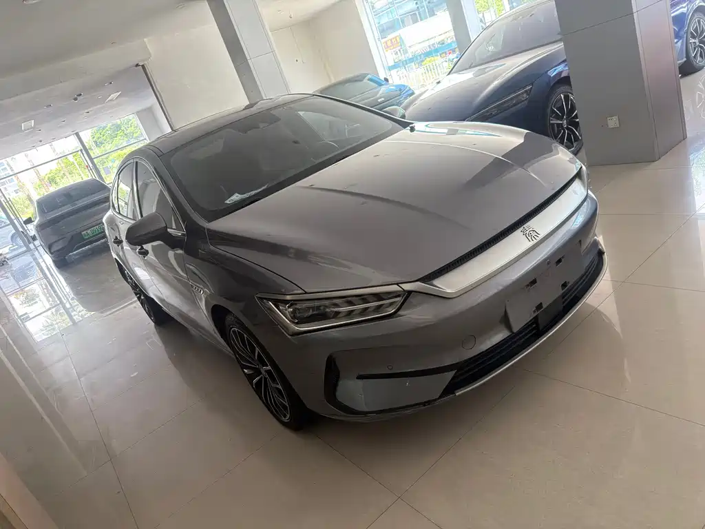 BYD Qin PLUS 2023 — фото 3