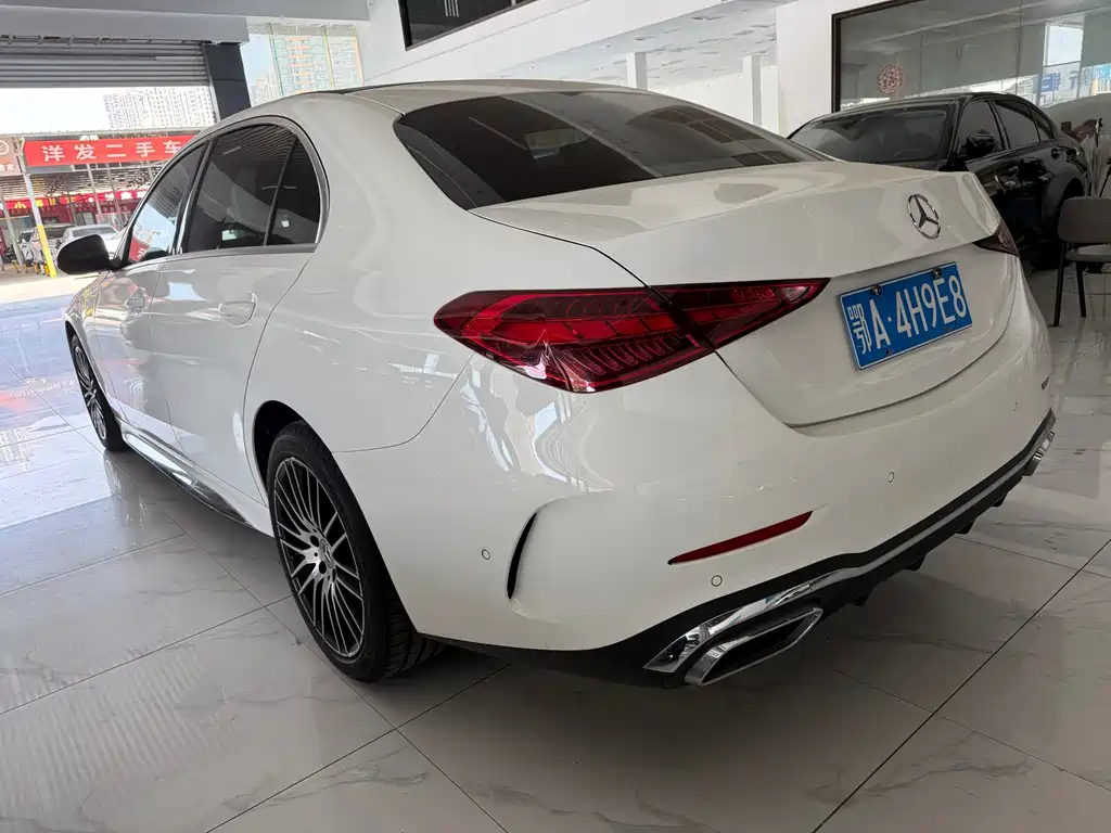 Mercedes-Benz C-Class 2023 — фото 7