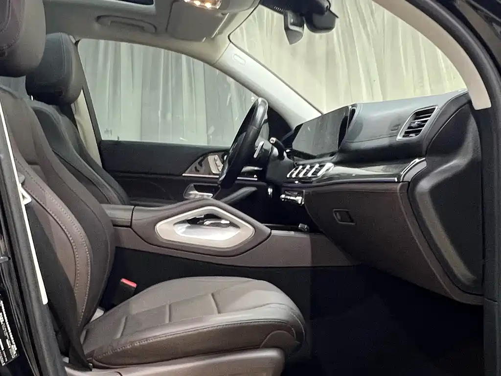 Mercedes-Benz GLS 2023 — фото 19
