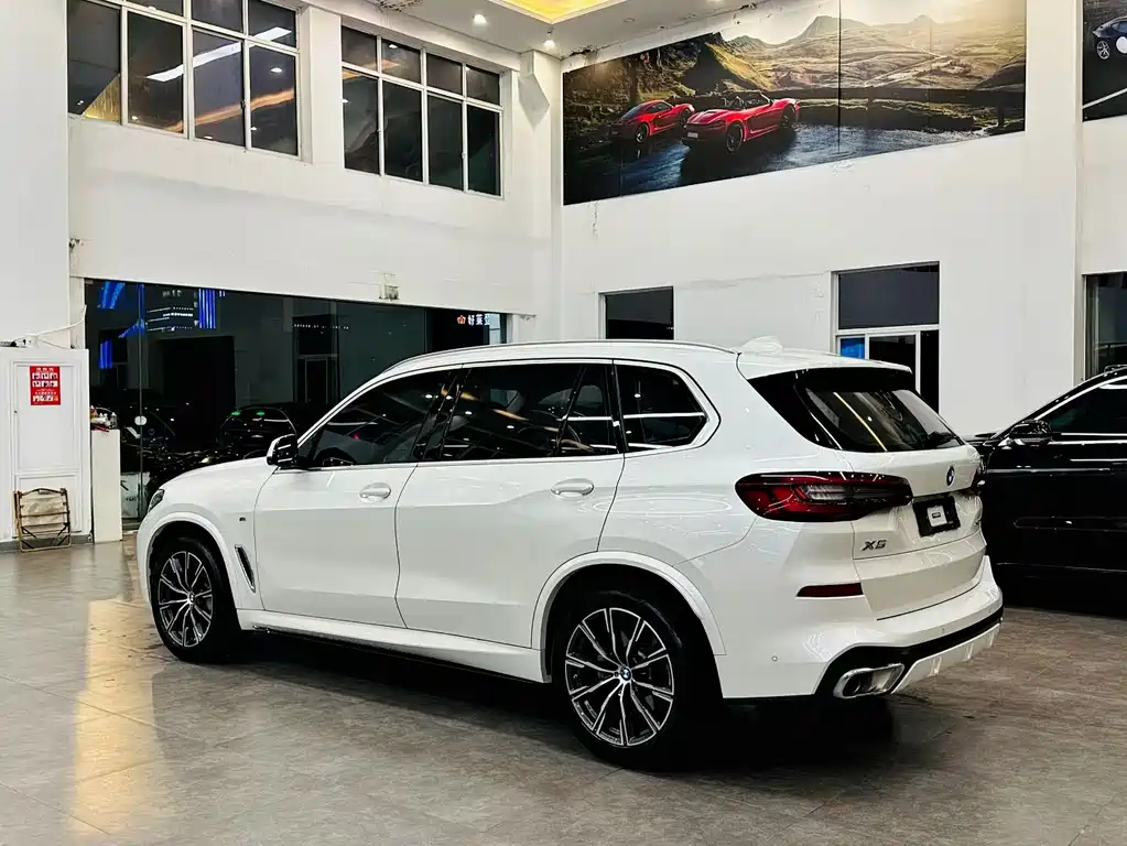 BMW X5 2022 — фото 4