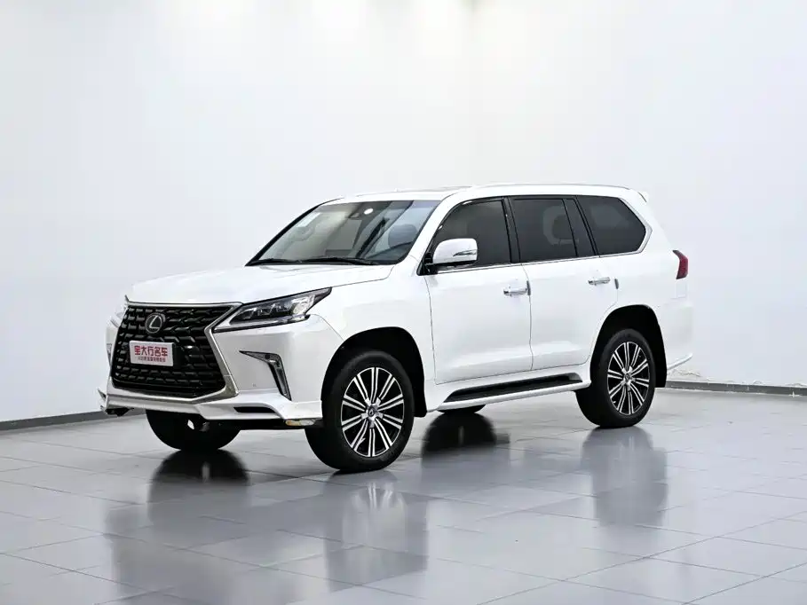 Lexus LX 2019 — фото 1