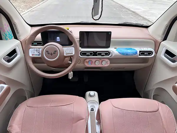 Wuling Hongguang MINIEV 2024