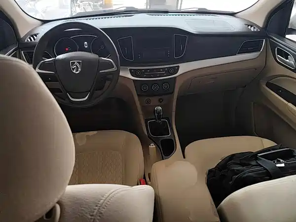 Baojun 730 2016