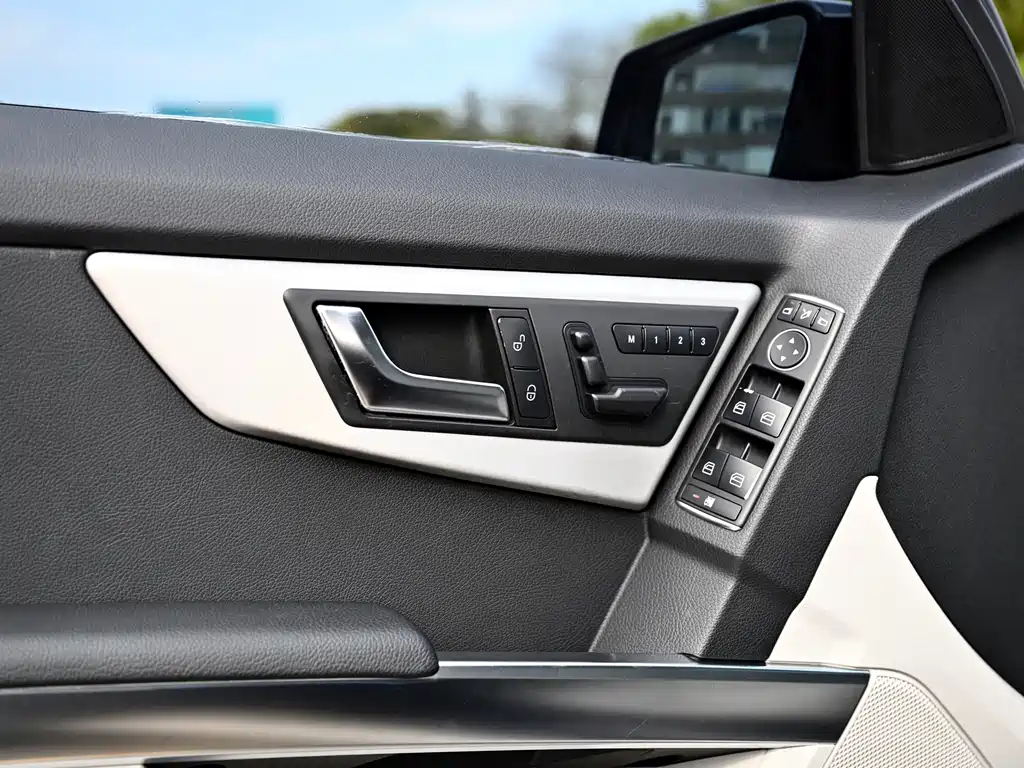 Mercedes-Benz GLK-Class 2013 — фото 10