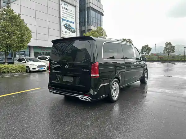 Mercedes-Benz Vito 2023
