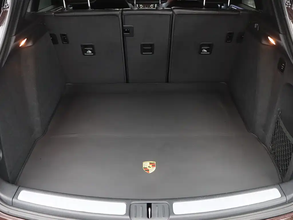 Porsche Macan 2016 — фото 20