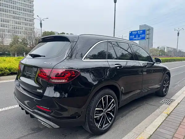 Mercedes-Benz GLC 2021