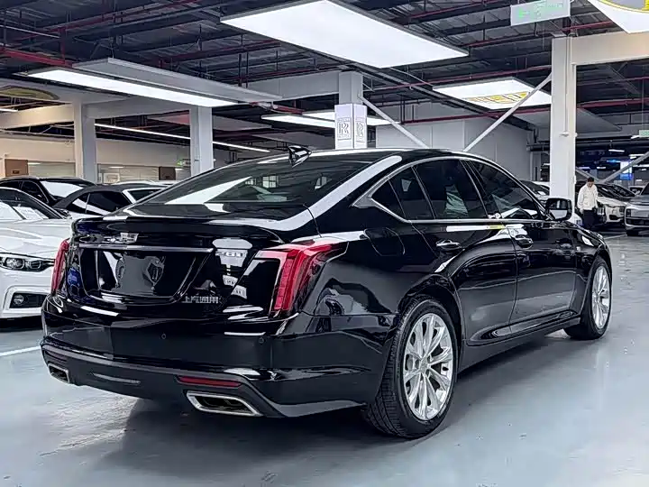 Cadillac CT5 2024 — фото 18