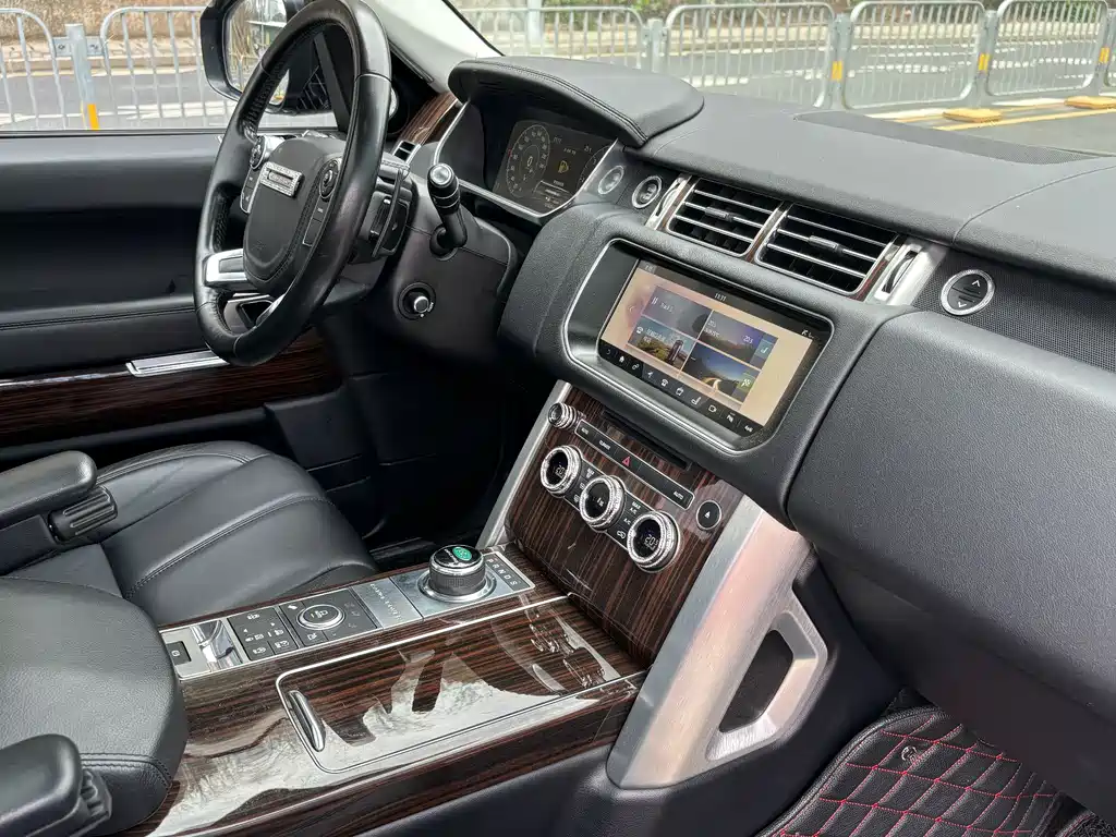 Land Rover Range Rover 2018 — фото 5