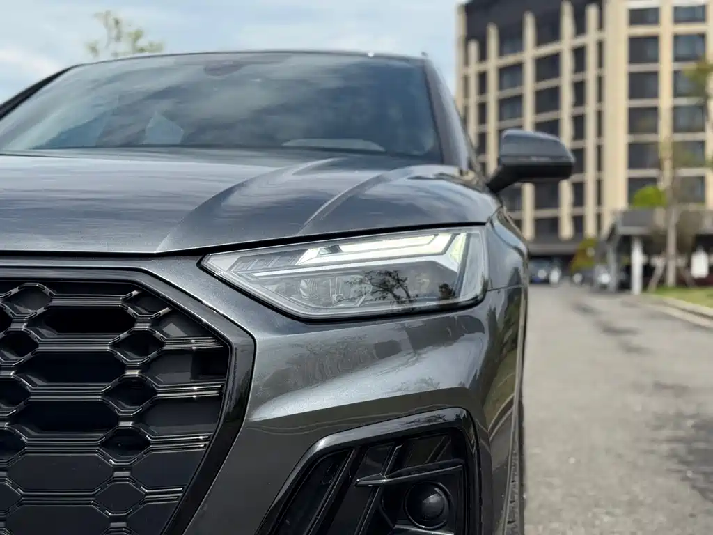 Audi Q5L 2023
