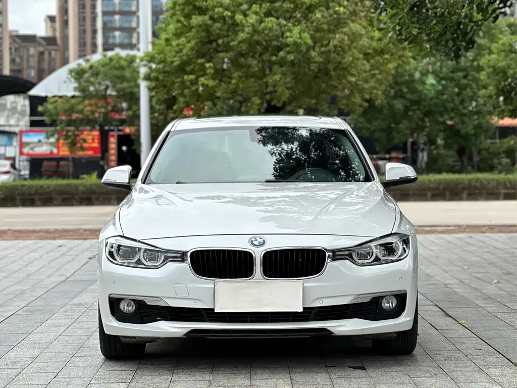 BMW 3 Series 2017