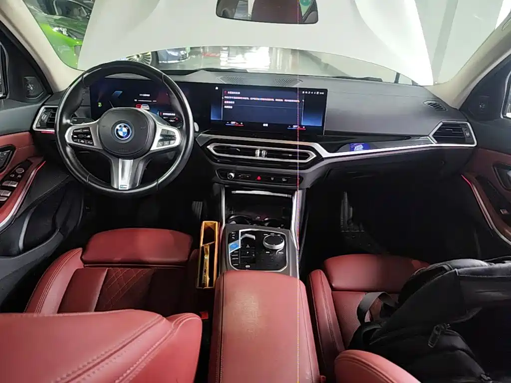 BMW i3 2023 — фото 10
