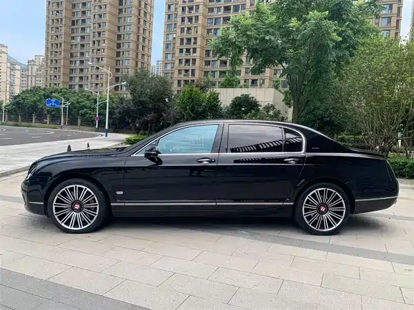 Bentley Flying Spur 2013