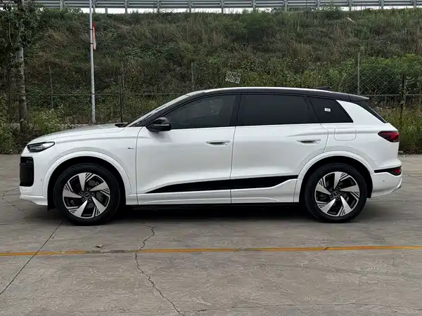 Audi Q6L E-Tron 2025