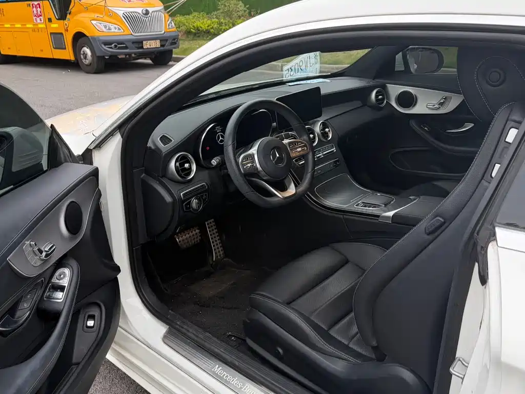 Mercedes-Benz C-Class 2020 — фото 11