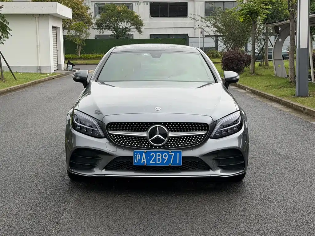 Mercedes-Benz C-Class 2019