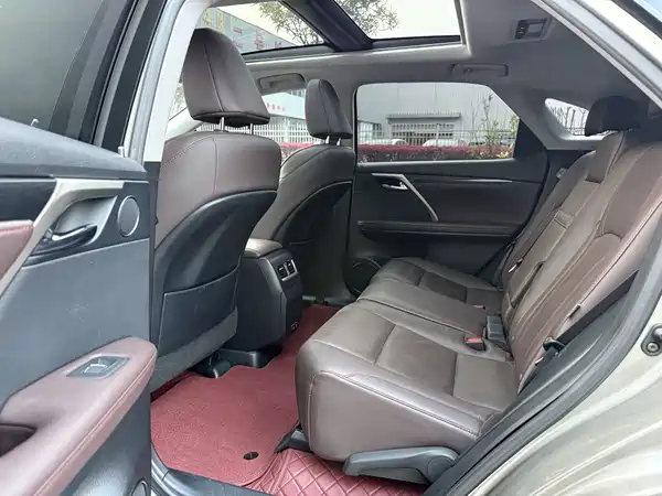 Lexus RX 2020