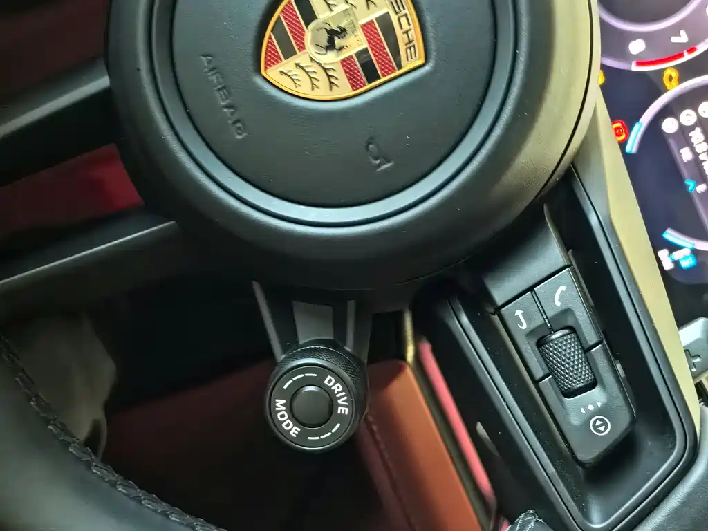 Porsche Panamera 2025 — фото 13