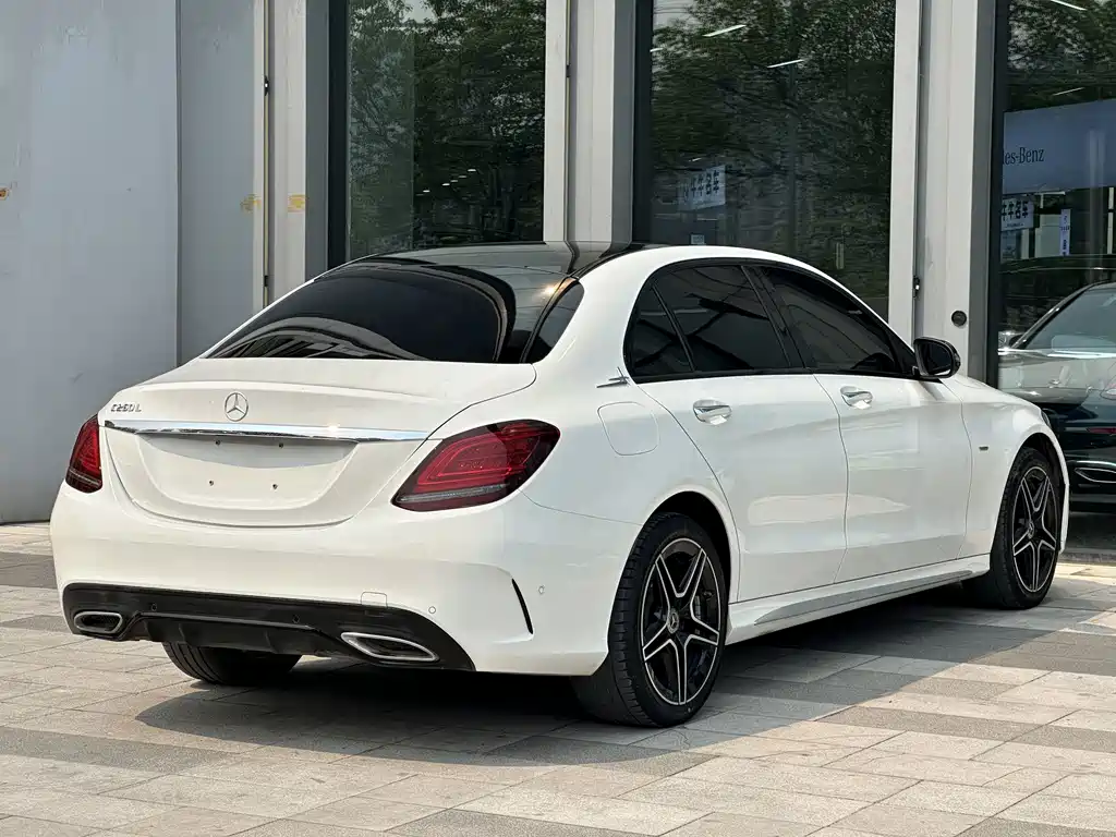 Mercedes-Benz C-Class 2021 — фото 11