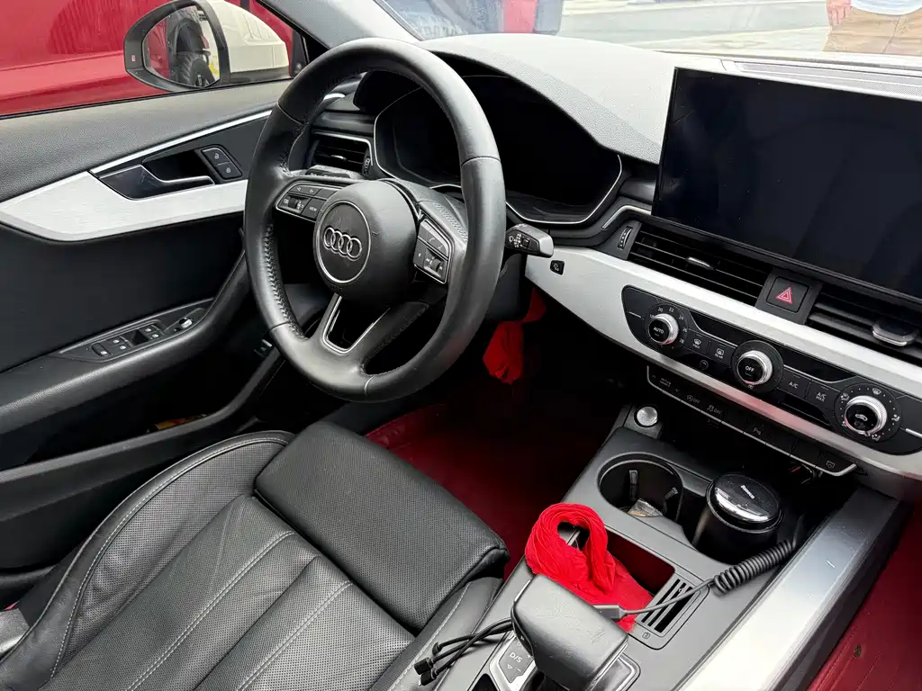 Audi A4L 2020 — фото 4