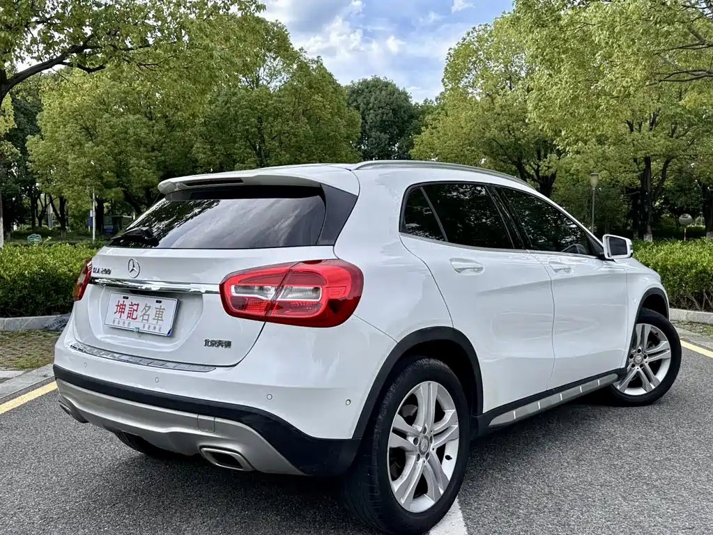 Mercedes-Benz GLA 2017 — фото 20