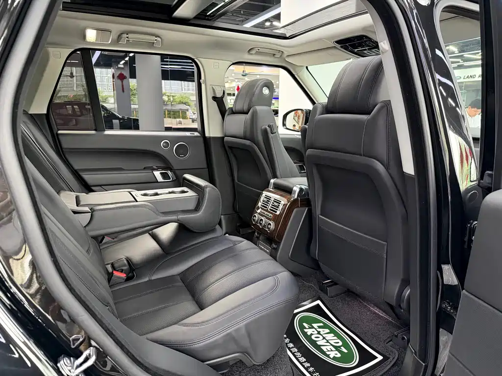 Land Rover Range Rover 2017 — фото 20