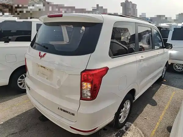 Wuling Hongguang 2019