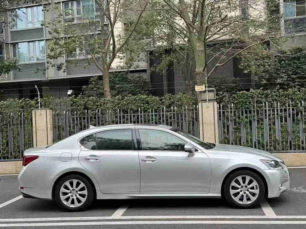 Lexus GS 2012 — фото 3