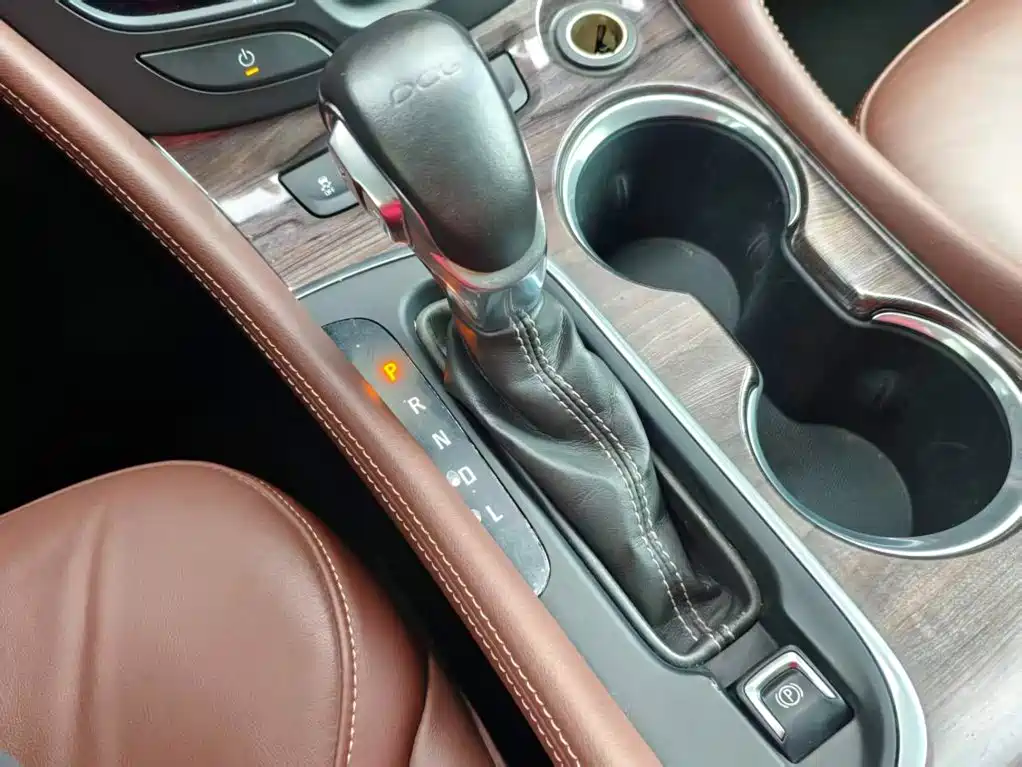 Buick Envision Plus 2016 — фото 16