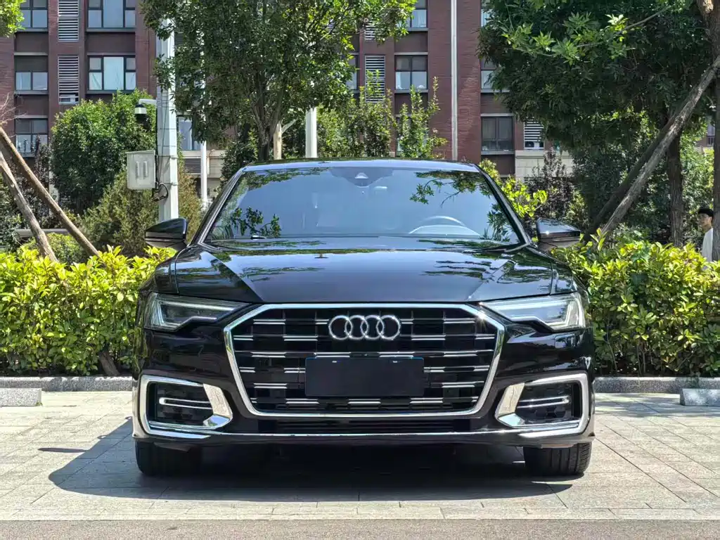 Audi A6L 2020