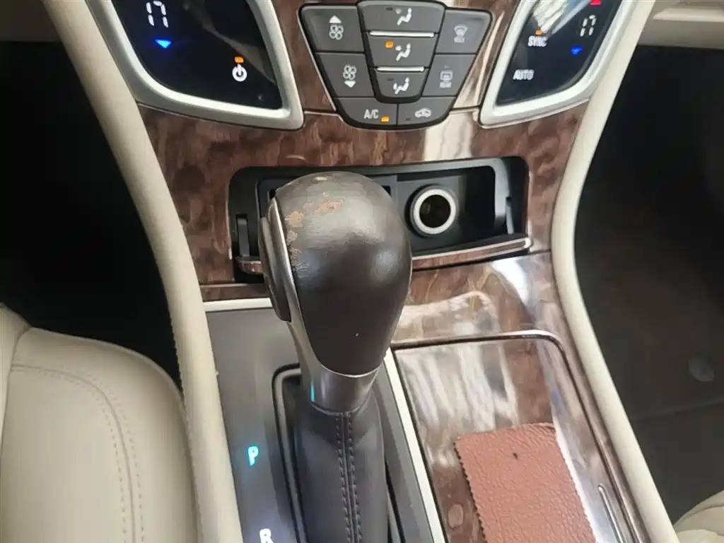 Buick LaCrosse 2016 — фото 14
