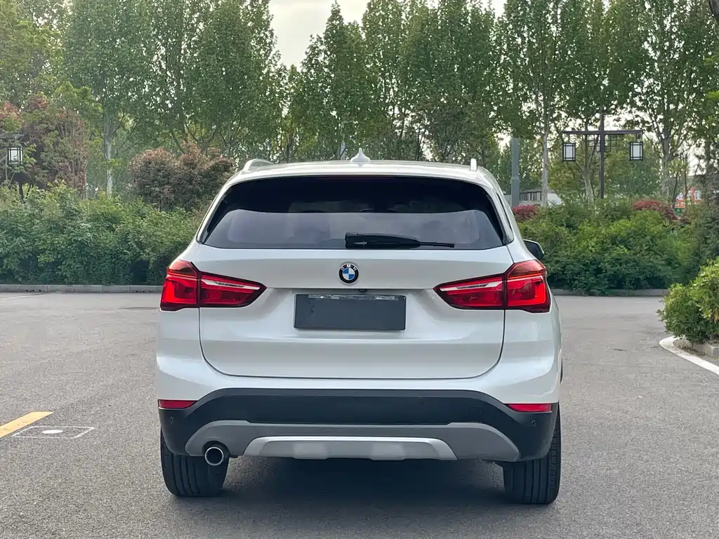 BMW X1 2018 — фото 5