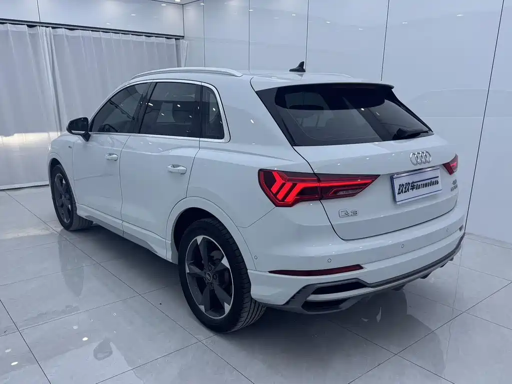 Audi Q3 2022