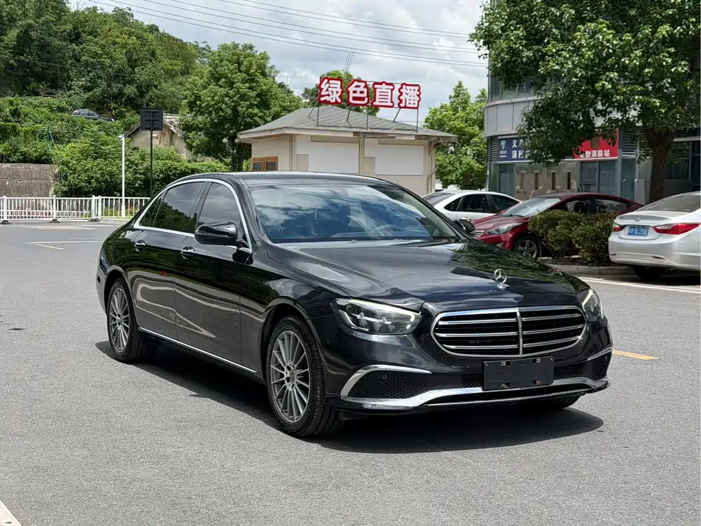 Mercedes-Benz E-Class 2020 — фото 3