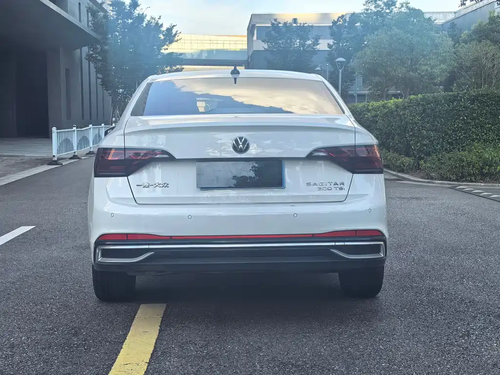 Volkswagen Sagitar 2023