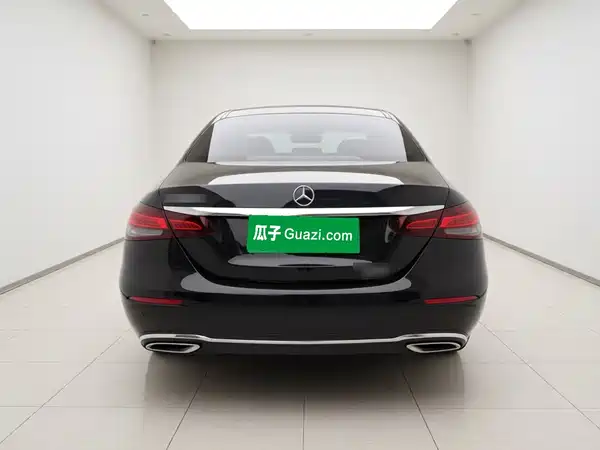 Mercedes-Benz E-Class 2022