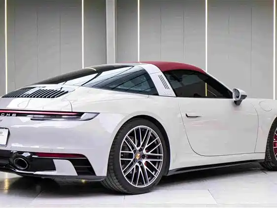 Porsche 911 2022