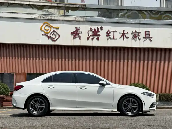 Mercedes-Benz A-Class 2021