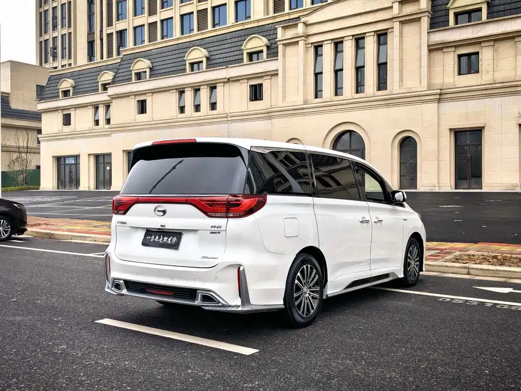 GAC Motor Trumpchi M8 2022 — фото 17