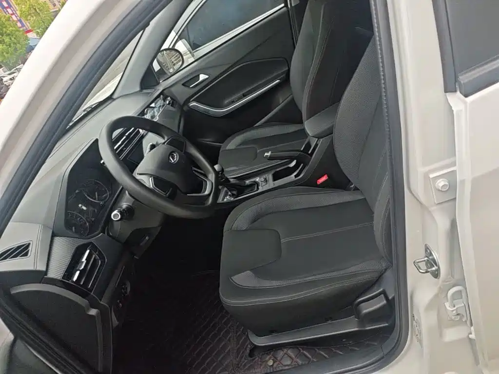 Chery Tiggo 3x 2025 — фото 15