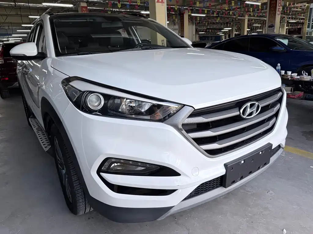 Hyundai Tucson 2017 — фото 4