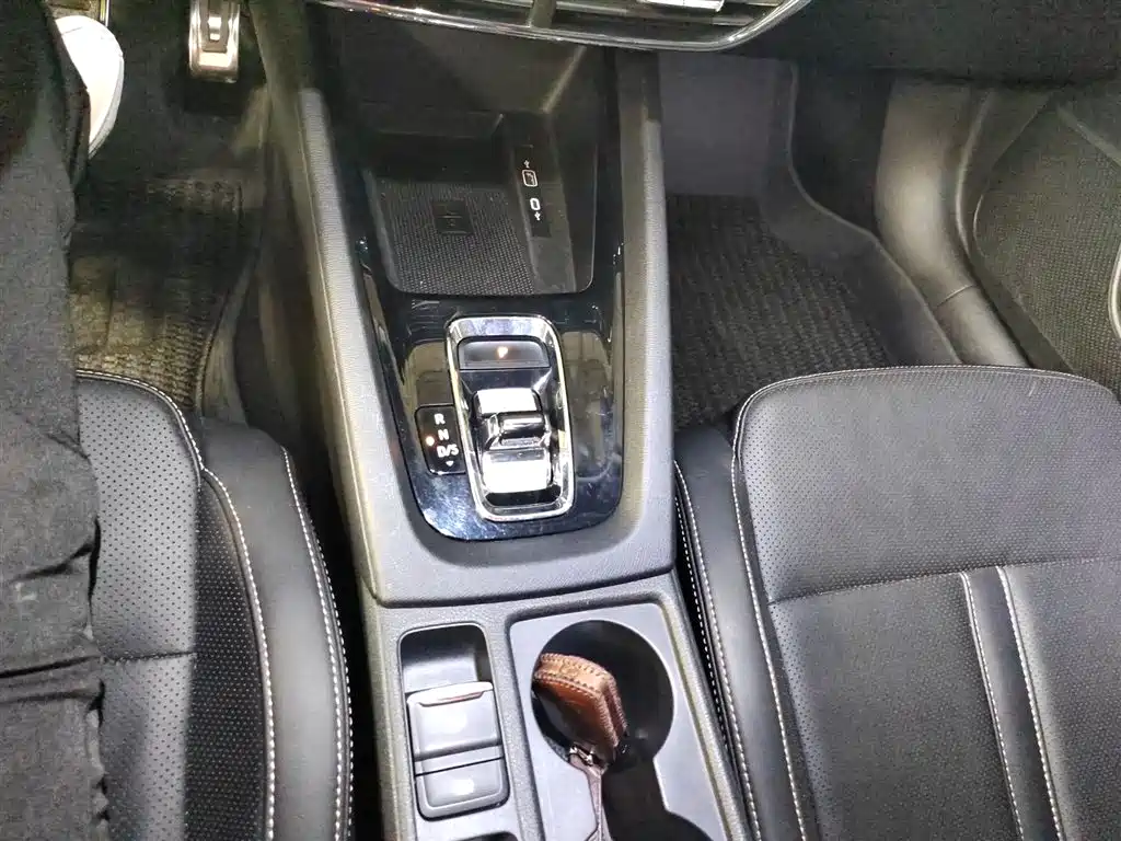 Skoda Octavia 2021 — фото 22