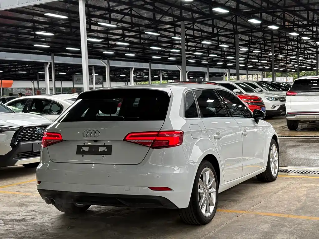 Audi A3 2017 — фото 5