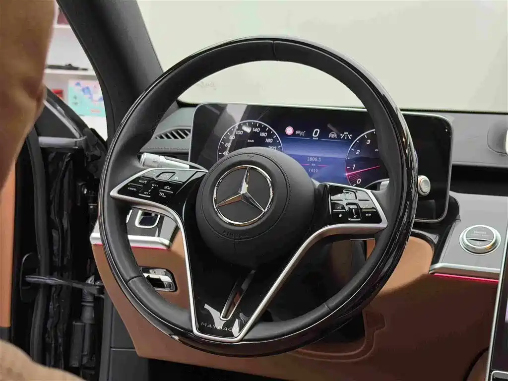 Mercedes-Benz Maybach S-Class 2024 — фото 15
