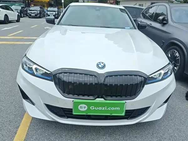 BMW i3 2024