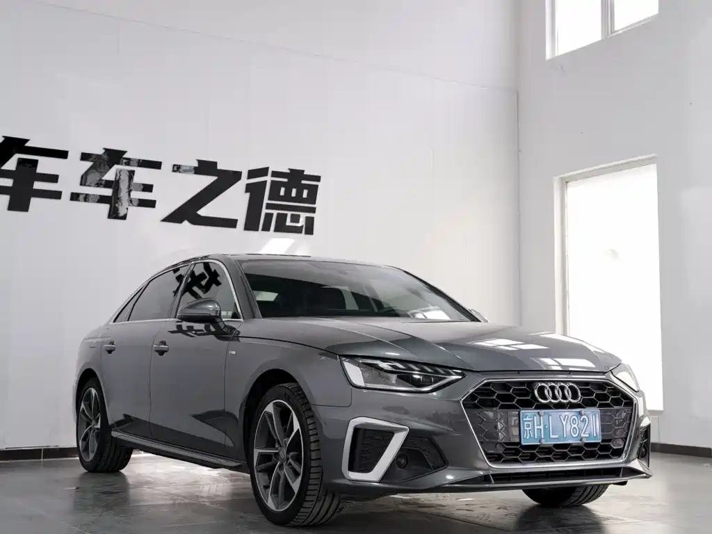 Audi A4L 2021 — фото 2